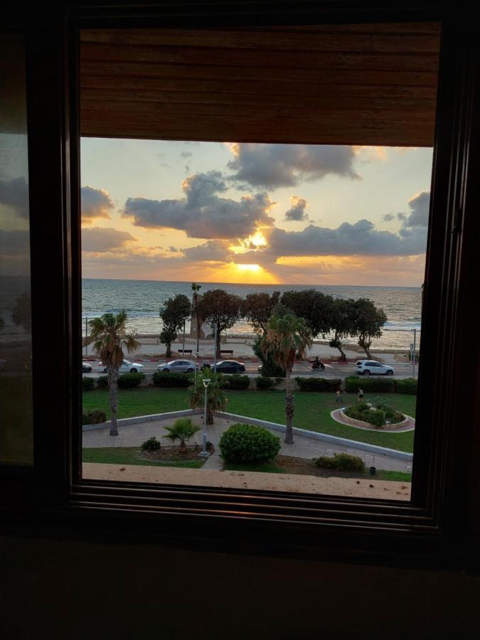 First Sea Line Apartment, Acre - Amazing Coastal View In Heart Of Akko Exteriör bild