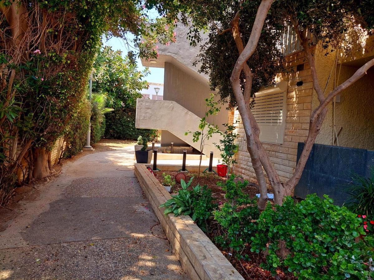 First Sea Line Apartment, Acre - Amazing Coastal View In Heart Of Akko Exteriör bild